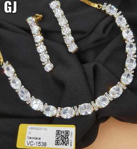 American Diamond Necklace Set Excellent