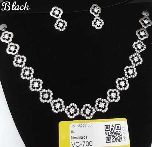 American Diamond Necklace Set Excellent