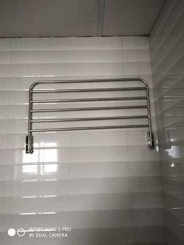 SS 304 Grade Wall Mounting Towel Foldable Racks In Salem