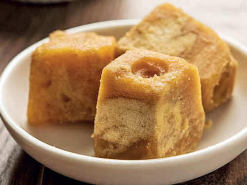 Jaggery (Gur)