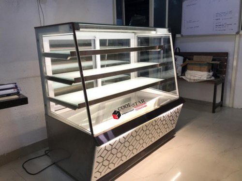 Sweet Display Counter 21