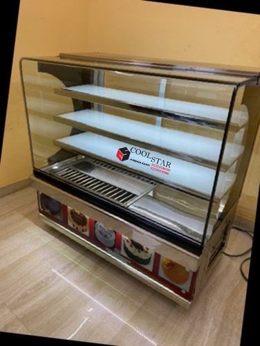 Sweet Display Counter 23