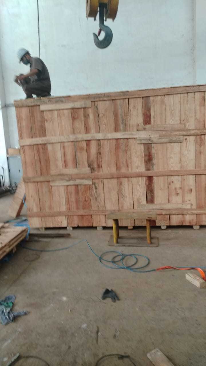Rubberwood Export Box