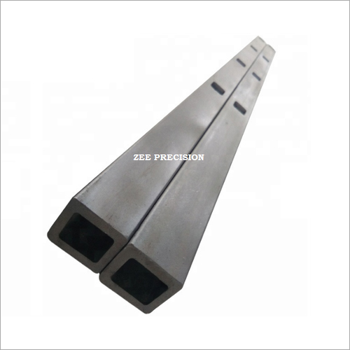 Silicon Carbide Square Tube By ZEE PRECISION CARBOGRAPHITE INDUSTRIES