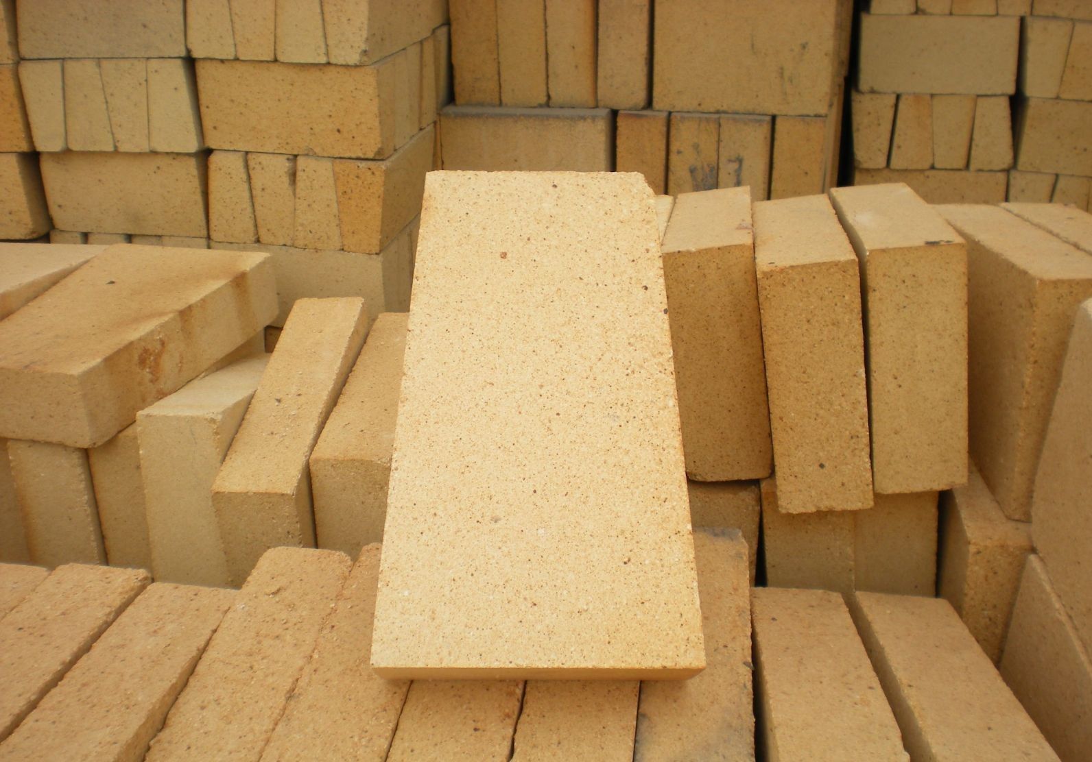 High Alumina Fire Bricks