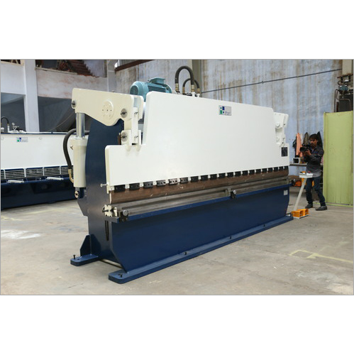 IPan Metal Sheet Bending Machine By IPAN MACHINERIES (INDIA) PVT. LTD.