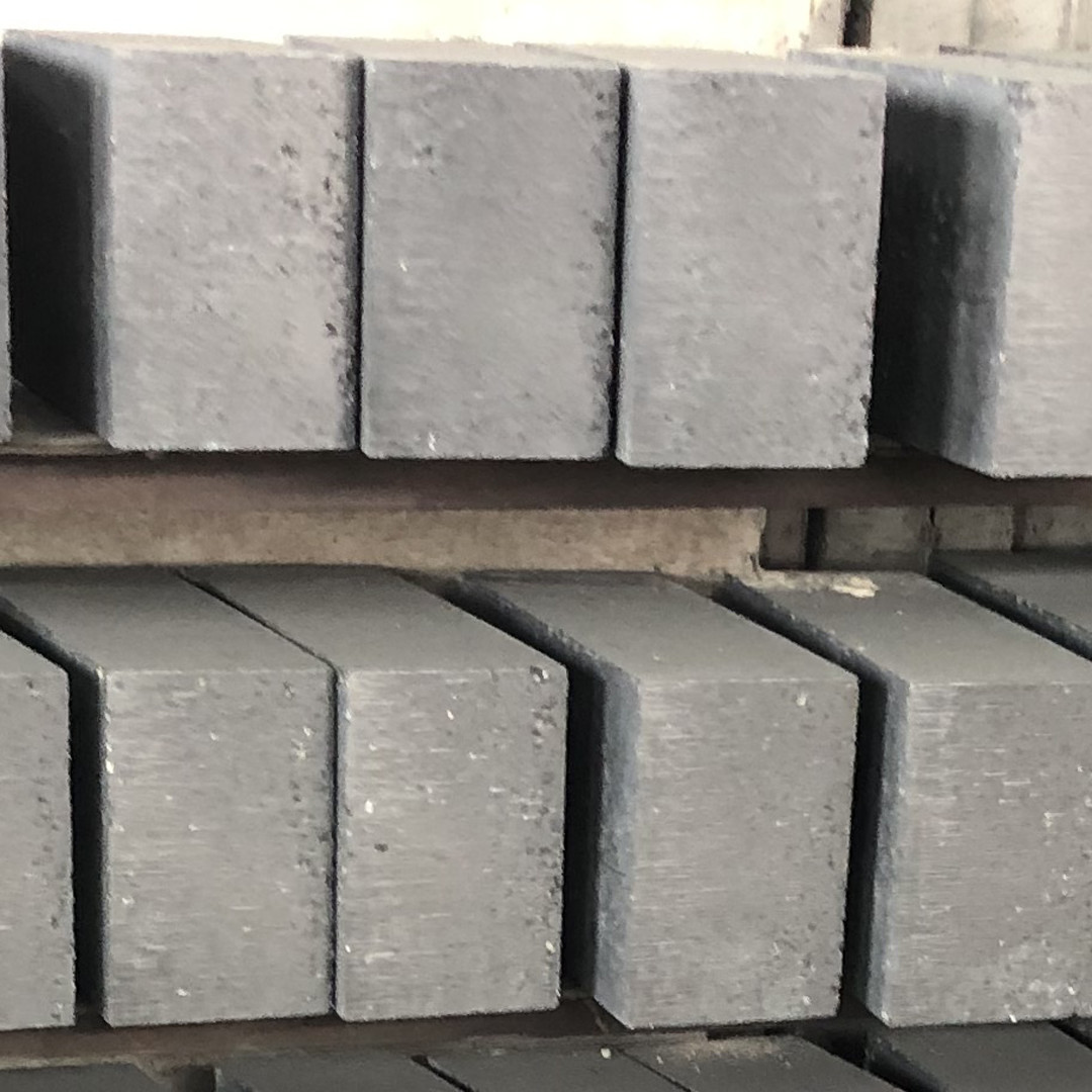 Alumina Magnesia Carbon Bricks