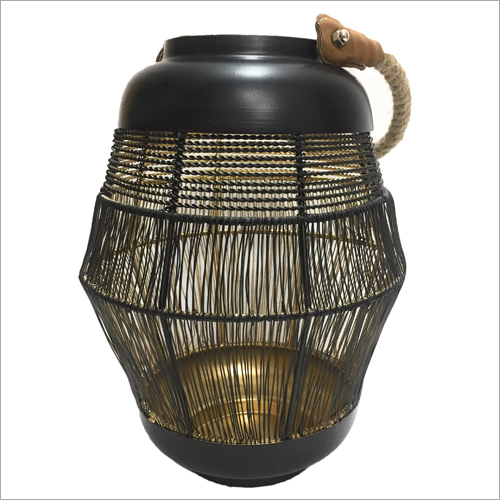 Metal Wire Hanging Lantern