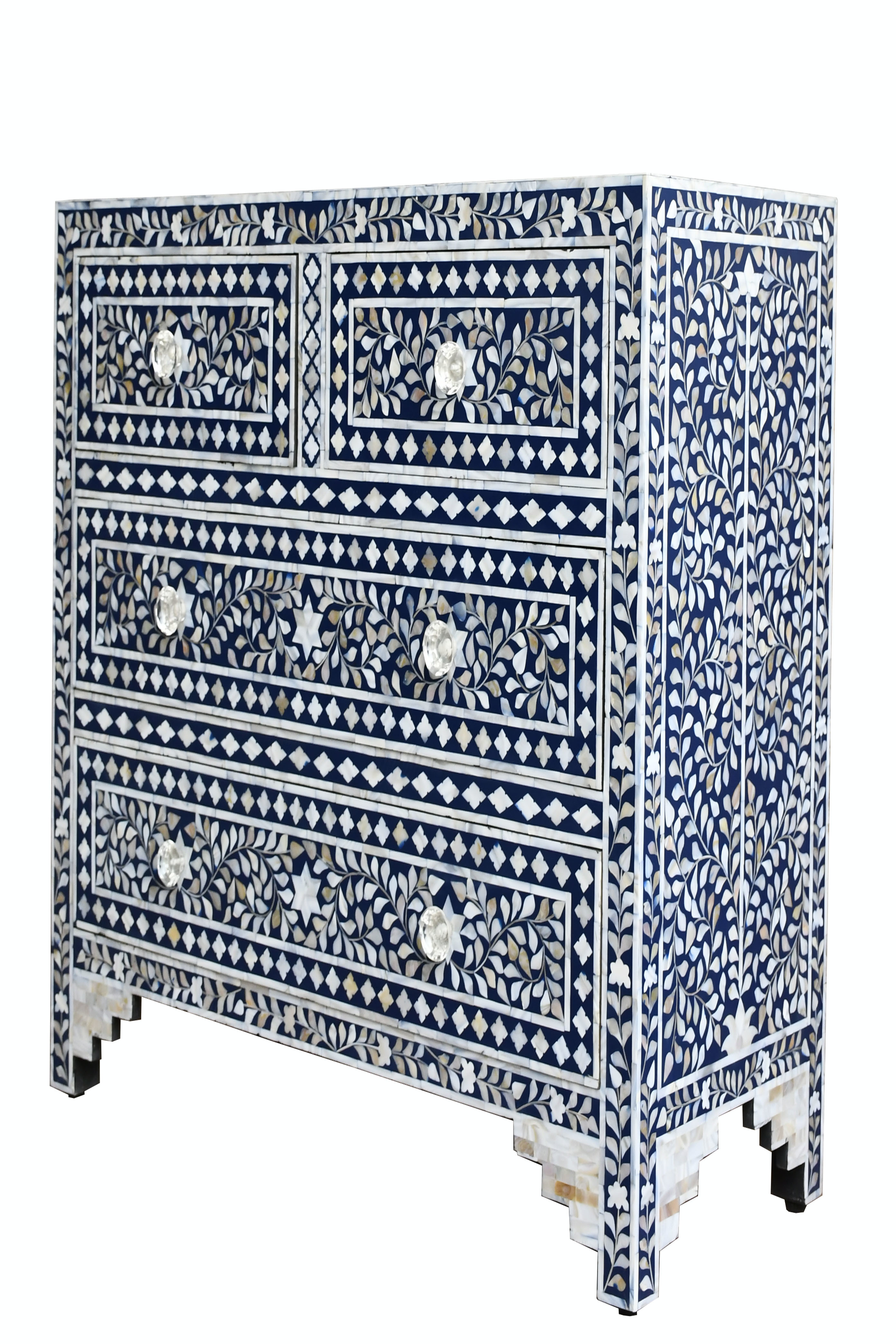 Chest With 4 Drawer