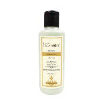 Aloevera Moisturizer - Herbal Liquid Form, Suitable for All Skin Types | Glitter Effect, Smudge Proof, Smooth Texture, 18 Months Shelf Life
