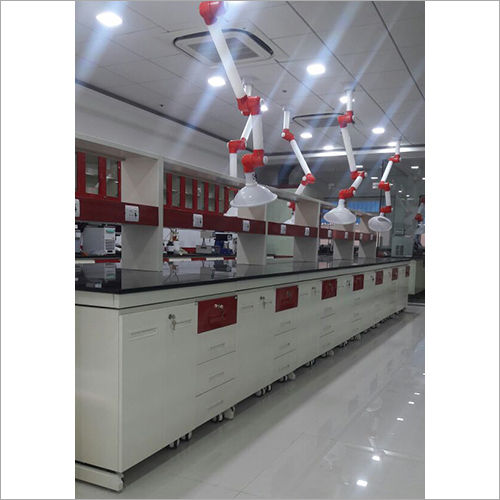 Spot Extract Fume Hood