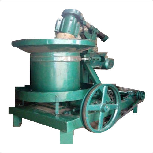 Semi-Automatic Kachhi Ghani Oil Machine