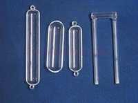 Quartz Boat - Fused Quartz, Density: 2.2 G/cmâ³, Dielectric Strength: 20 Kv/mm | Chemical Inertness, Customizable Sizes, Heat Resistance, High Purity, Low Expansion, Thermal Stability, Softening Point: 1683â°c