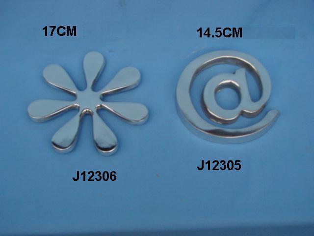 Aluminum Trivet Mirror Polish Cast Metal