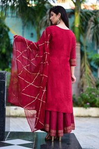 Women's cotton Straight Kurta With Checkered Trouser