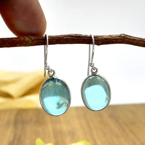 Natural Light Blue Quartz Oval Gemstone Earring 925 Sterling Silver Dangle Drop Fashion Earring Gender: Women