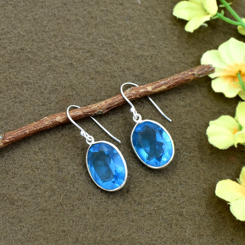 Natural Blue Quartz Oval Gemstone Earring 925 Sterling Silver Dangle Drop Fashion Earring Gender: Women