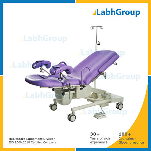 Delivery table for maternity room