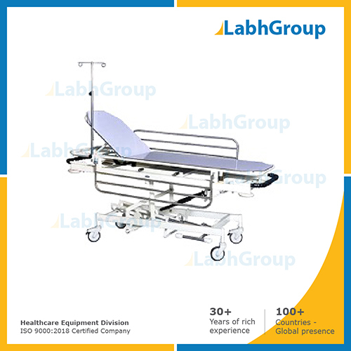 Emergency and recovery trolley for hospital