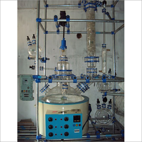 Reaction Unit with Heating Mantle Distillation Unit