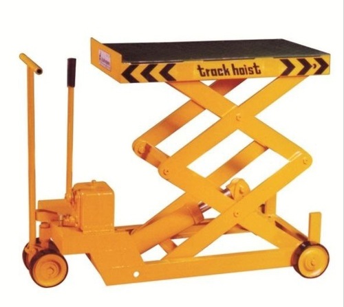Double Scissor Hydraulic Scissor Lift Table By LIFTWELL ENGINEERS & TRADERS