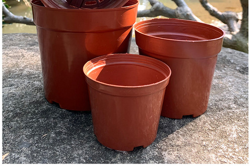 Plastic Grow Pots