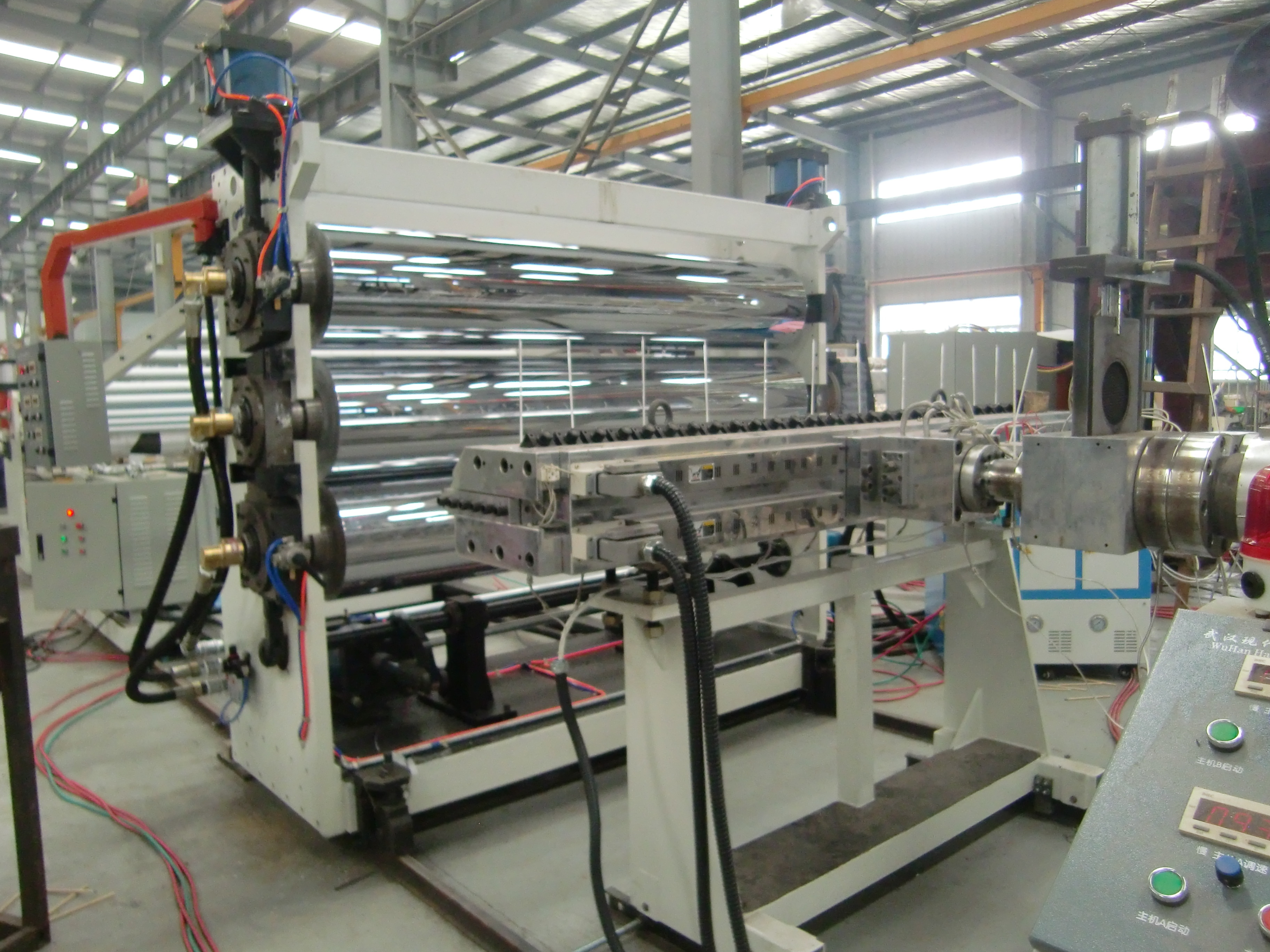 PP corrugated sheet making machine 2800 Multi layer co extrusion PP corrugated sheet making machine