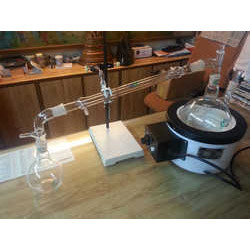 Glass Distillation Apparatus By SHIVA SCIENTIFIC GLASS PVT. LTD.