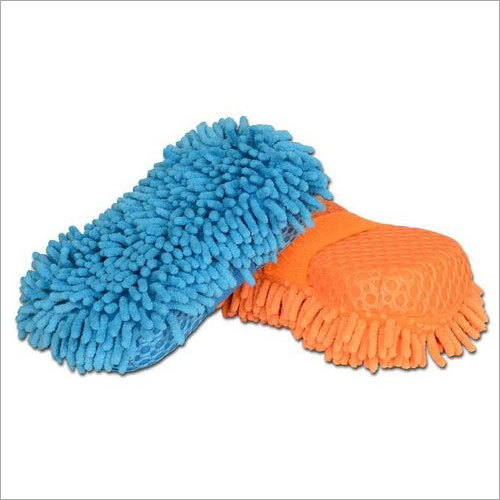 Microfiber Car Cleaning Glove With Sponge