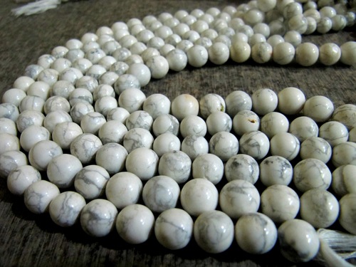 Natural Howlite Plain Smooth Round Ball