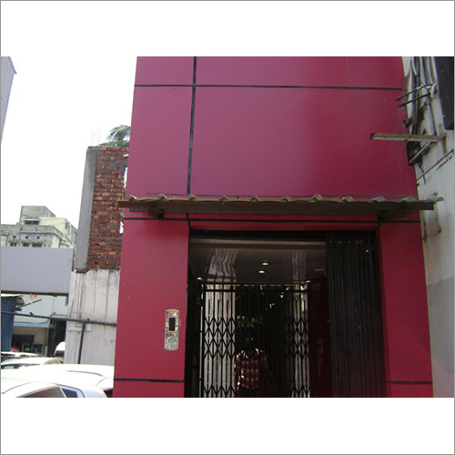 External Structure Goods Lift