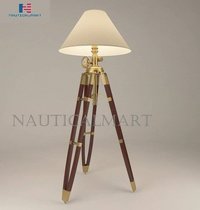 Vintage Design Industrial Lamp Royal Marine Tripod Lamp with Materials & Textures