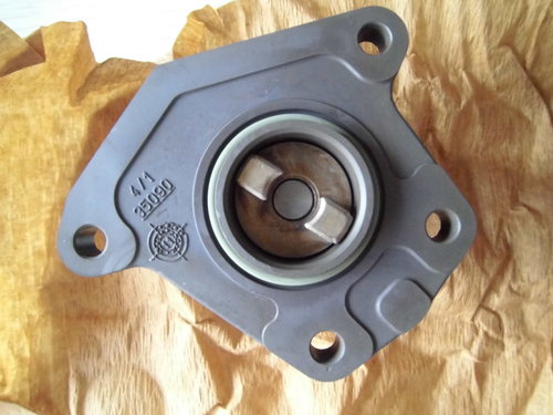 Liebherr 9078681 DELIVERY PUMP