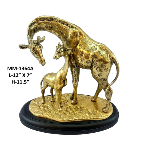 Mentioned In The Image Giraffe Family Statue Aluminium