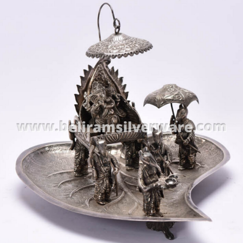Ganesha Baraat Silver Centerpiece On Leaf Platter