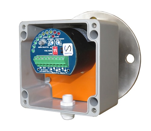 RF Admittance Level Switch with Working Status Indicator