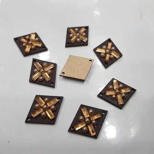 WOODEN DIAMOND SHAPE DIAMOND STICK BUTTON
