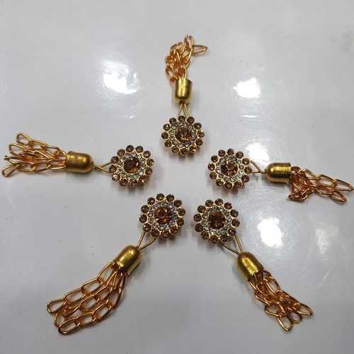 DIAMOND BUTTON WITH HANGING LATKAN
