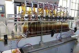 Edible Oil Filling Machine - Stainless Steel, 2400x1200x1400 mm, Silver | Automatic PLC Control, High Efficiency, Low Noise, ECO Friendly, 60-80 Capacity