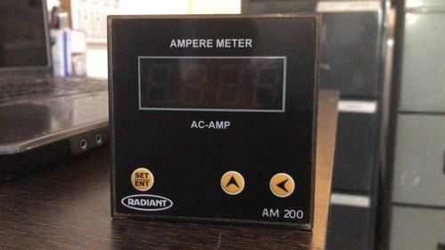 Digital Single Phase Dc Amp Meter Size: 72 X 72