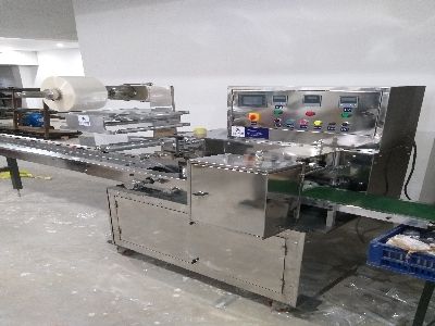 Cotton Roll Packaging Machine