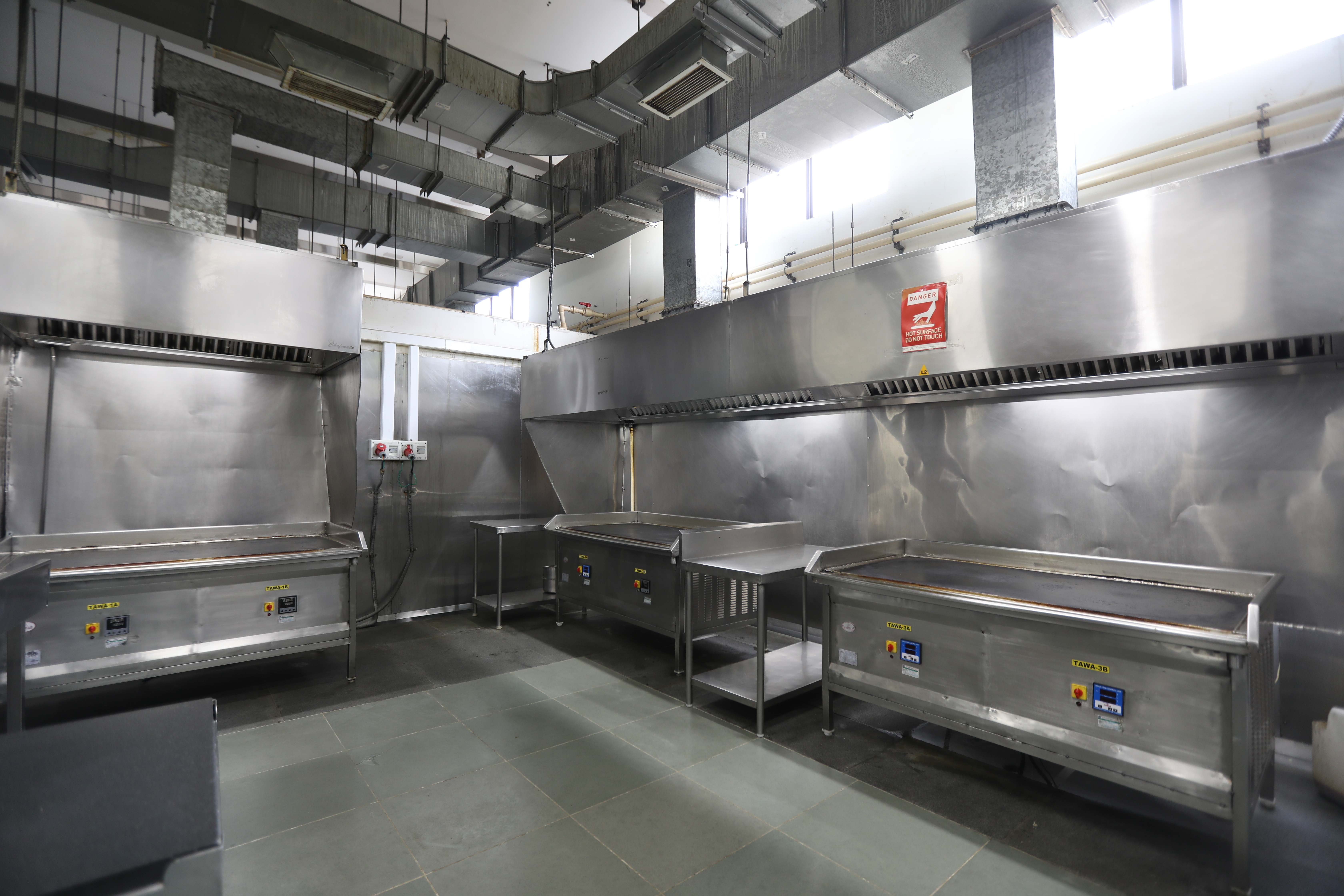 Commercial Induction Tawa