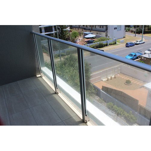 Frameless Aluminum Glass Railing Glass Thickness: 12mm