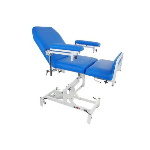 Hospital Dialysis Chair By PKRG SURGICAL MALL (OPC) PRIVATE LIMITED
