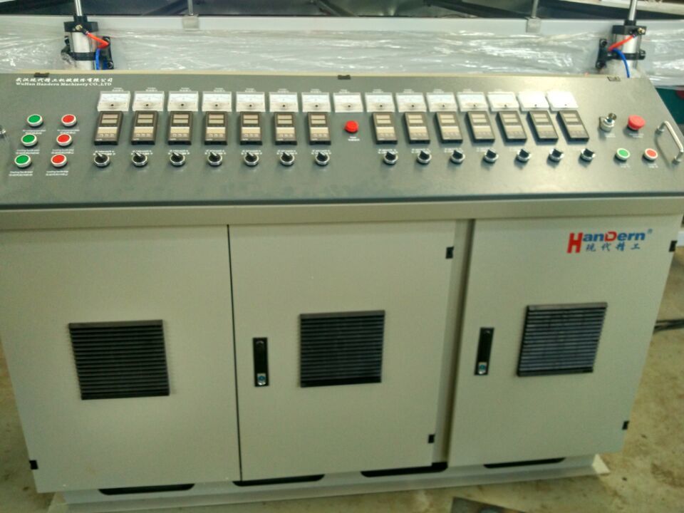 Hollow Profile Sheet Extrusion Machine 2700 Pp Hollow Profile Sheet Extrusion Machine