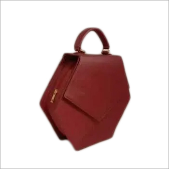 Ladies Designer Hand Bag - Zipper Closure, Plain Pattern | Stylish Handbag for Women, Versatile Accessory for Any Occasion