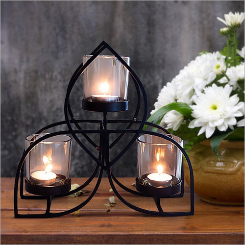 Metal Triangle Candle Holder