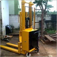 Fully Electric Stacker - Advanced Industrial Design | Strong, Durable, Easy To Operate