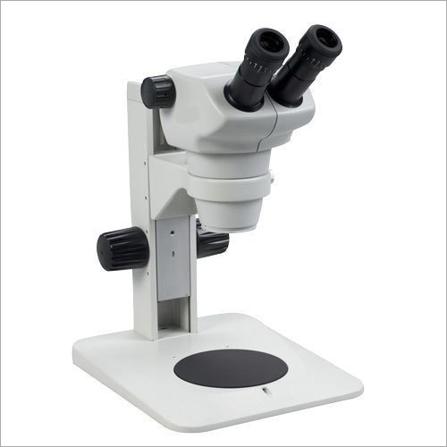 Stereo Zoom Microscope Magnification: 0.7- 4.5 X