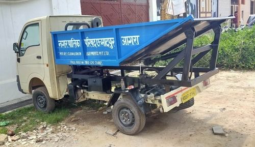 Interpump Hydraulics PZB IPH Tipper Oil Tank Assembly Hyva Hidromas,  Vehicle Type/Model: Tippers at best price in Kolkata